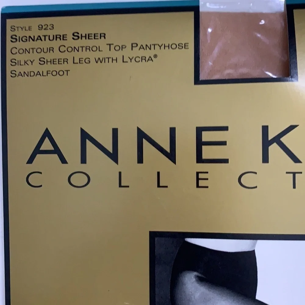 New Ann Klein style 923 signature sheer control contour top pantyhose Sheer leg